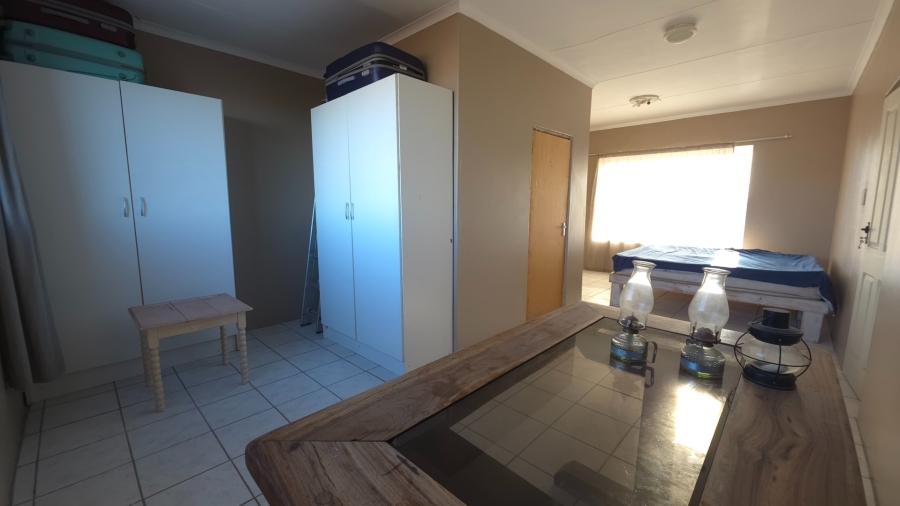 6 Bedroom Property for Sale in Bluewater Bay Western Cape